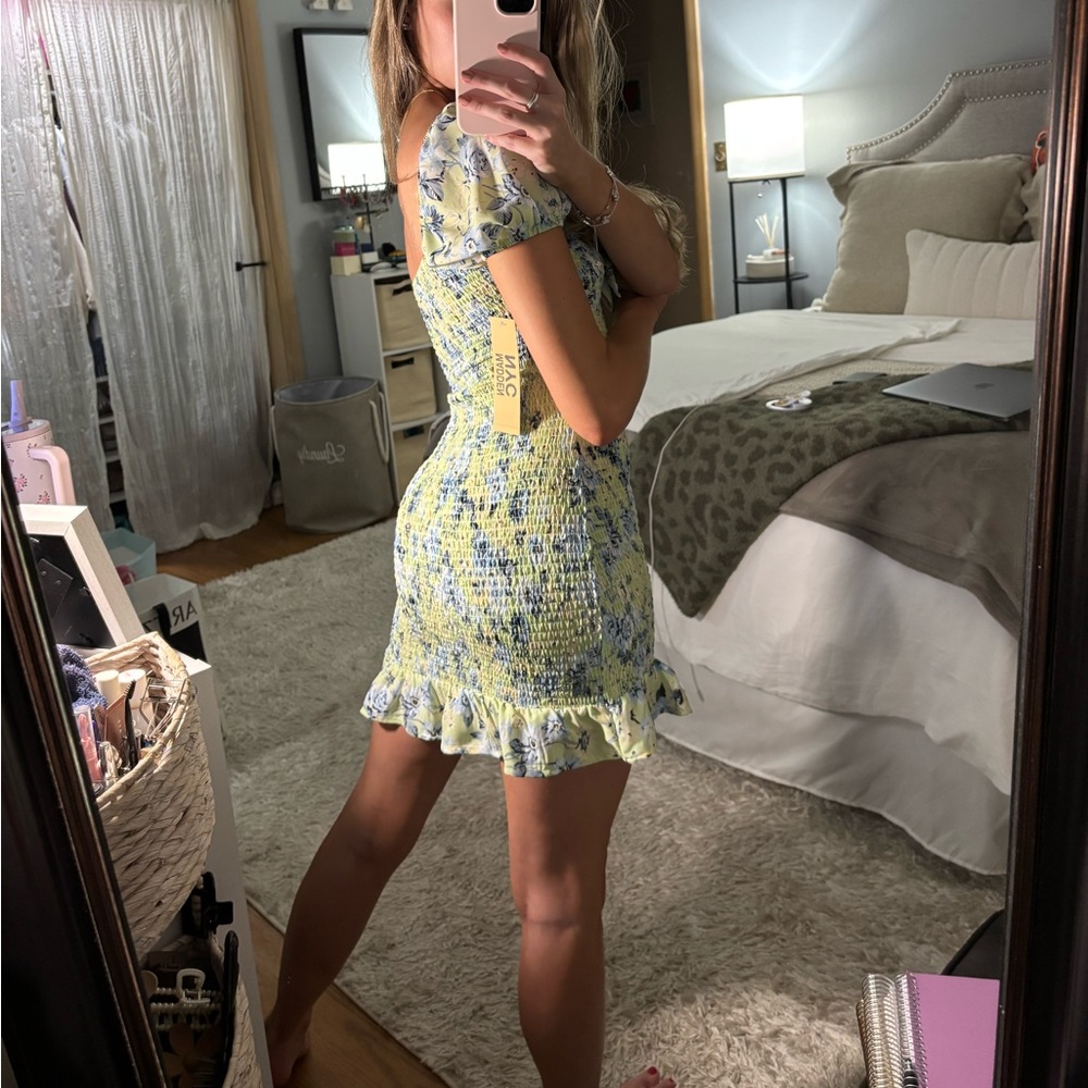 Floral Ruffle Mini Dress - Picture 4 of 8